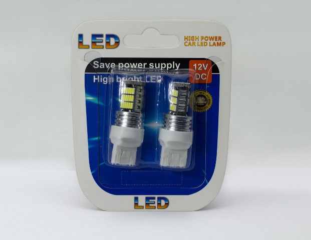 หลอดไฟเลี้ยว UTOPIA 7440-4014 ขั้วเสียบ 1 เขี้ยว LED 24 จุด สีขาว สว่างพิเศษ